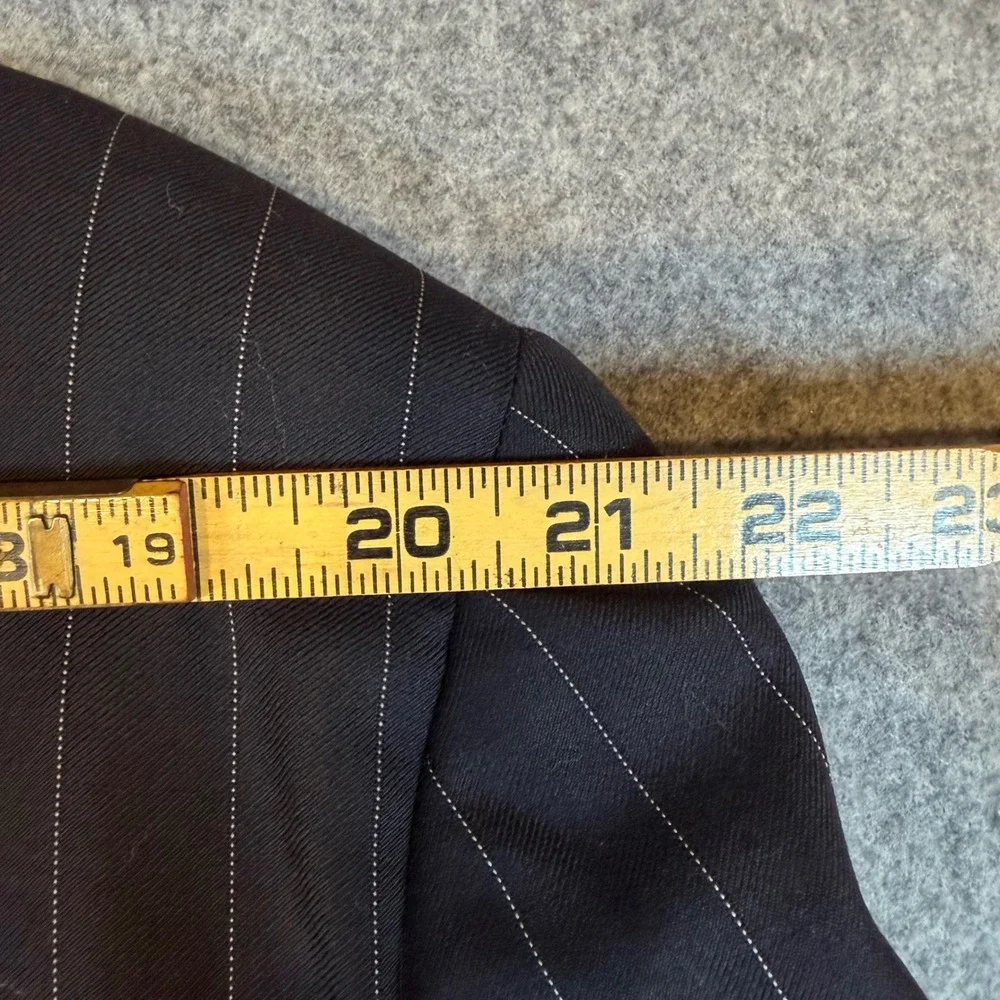 Britches of Georgetowne Loro Piana Wool Pinstripe Blazer Mens 46R Navy Hilton